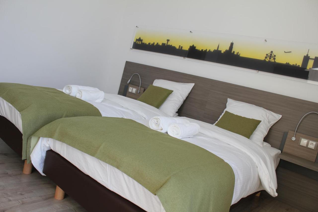 Mondo Hotel Tubize Exterior foto