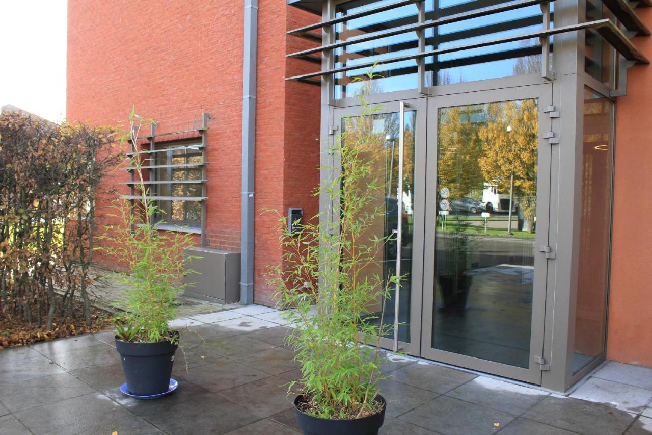 Mondo Hotel Tubize Exterior foto